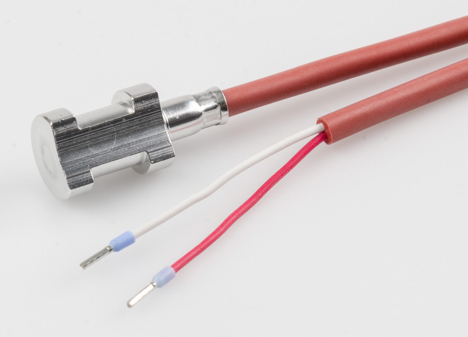 Bild 1: Beispielanwendung zur Überwachung der Vor- und Rücklauftemperatur mit speziellen Anlegefühlern