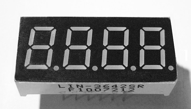 Kommerzielles vierstelliges Sieben-Segment-Display