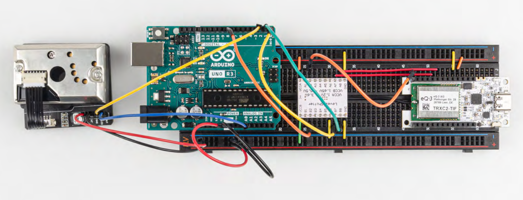 Bild 5: Ein Beispielaufbau der Smart Home Sensor Base mit einem Staubsensor