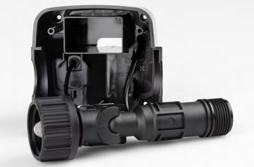 Bild 5: Kabel durchführen