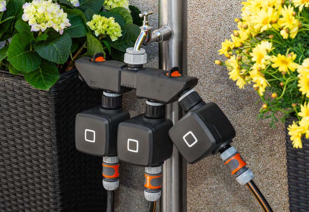 Bild 22: Bewässerungsaktoren an einem 4-Wege-Verteiler