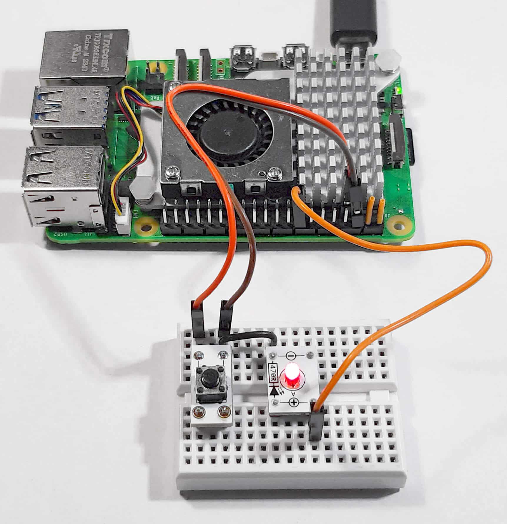 Bild 3: Raspberry Pi schaltet eine LED.