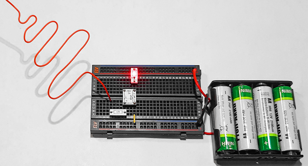 Bild 4: Aufbauvorschlag zur „geisterhaften“ MOSFET-Schaltung