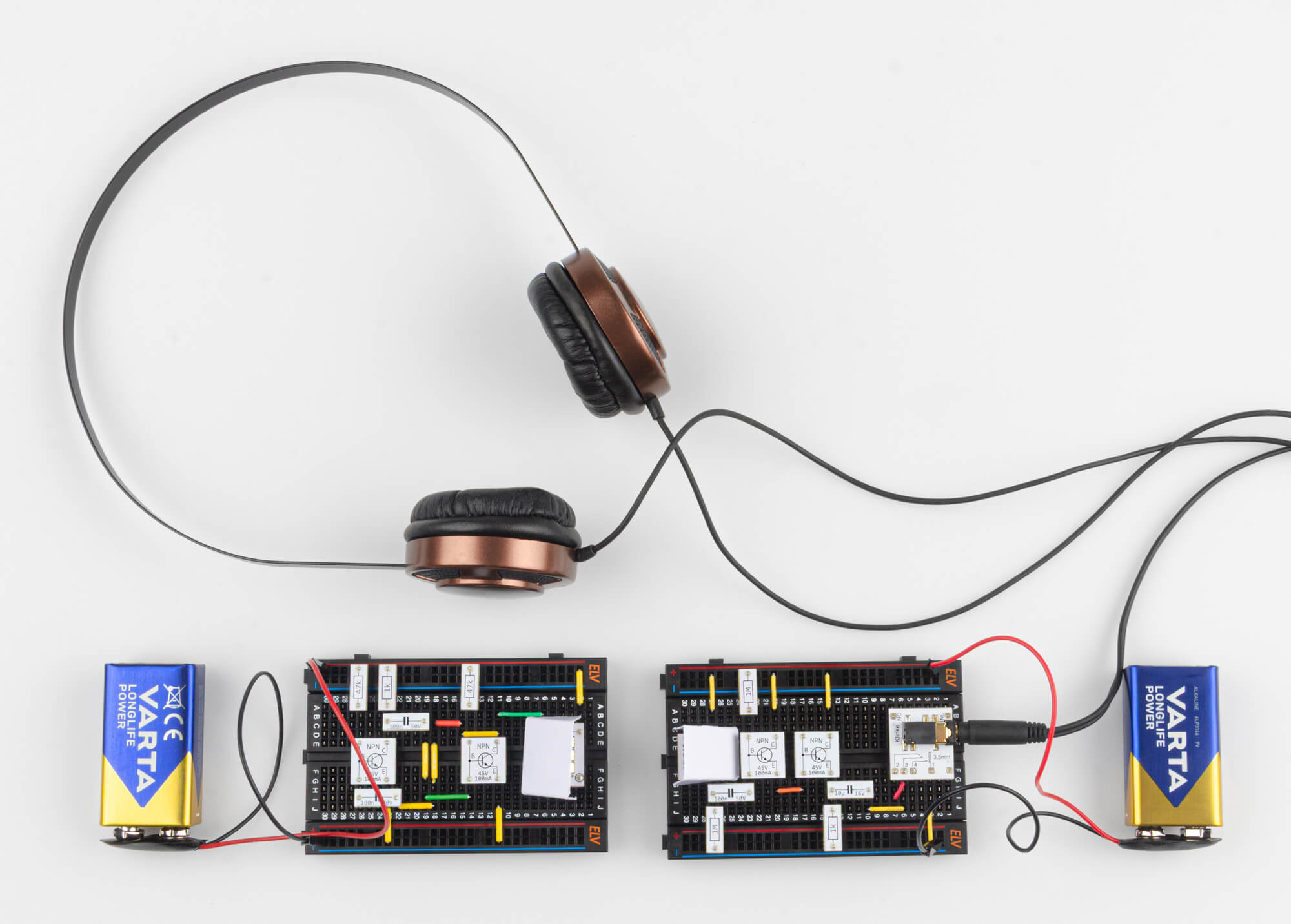 Bild 9: Gesamtaufbau zum Experiment „Optische Tonsignalübertragung“
