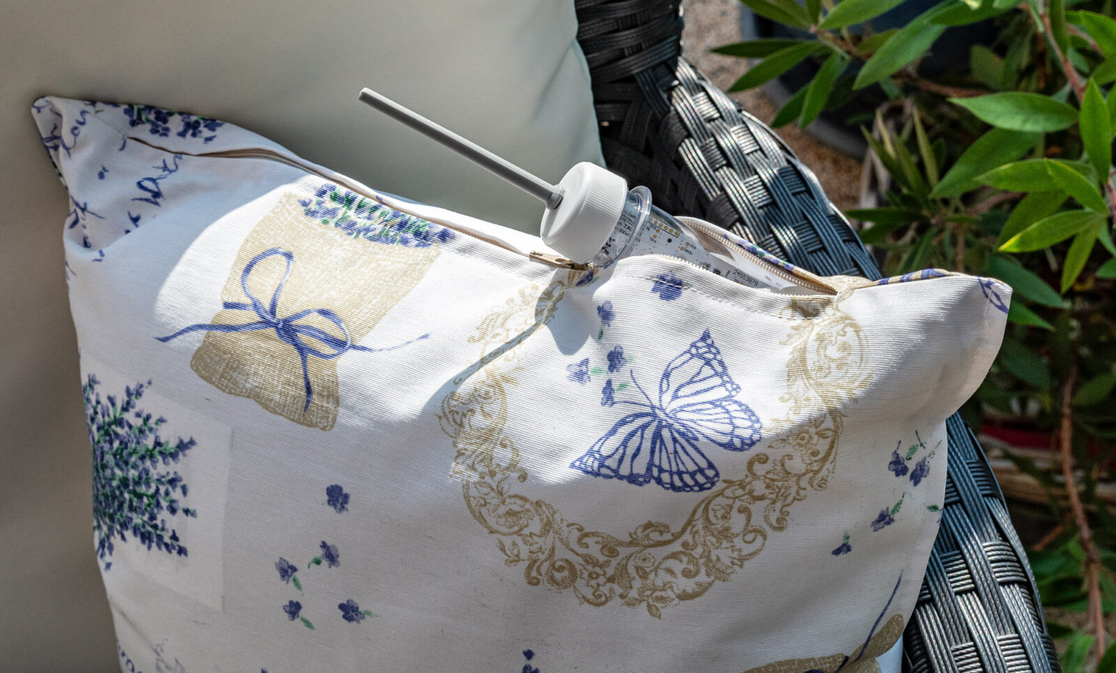 Bild 9: Im Kissen versteckter Taco